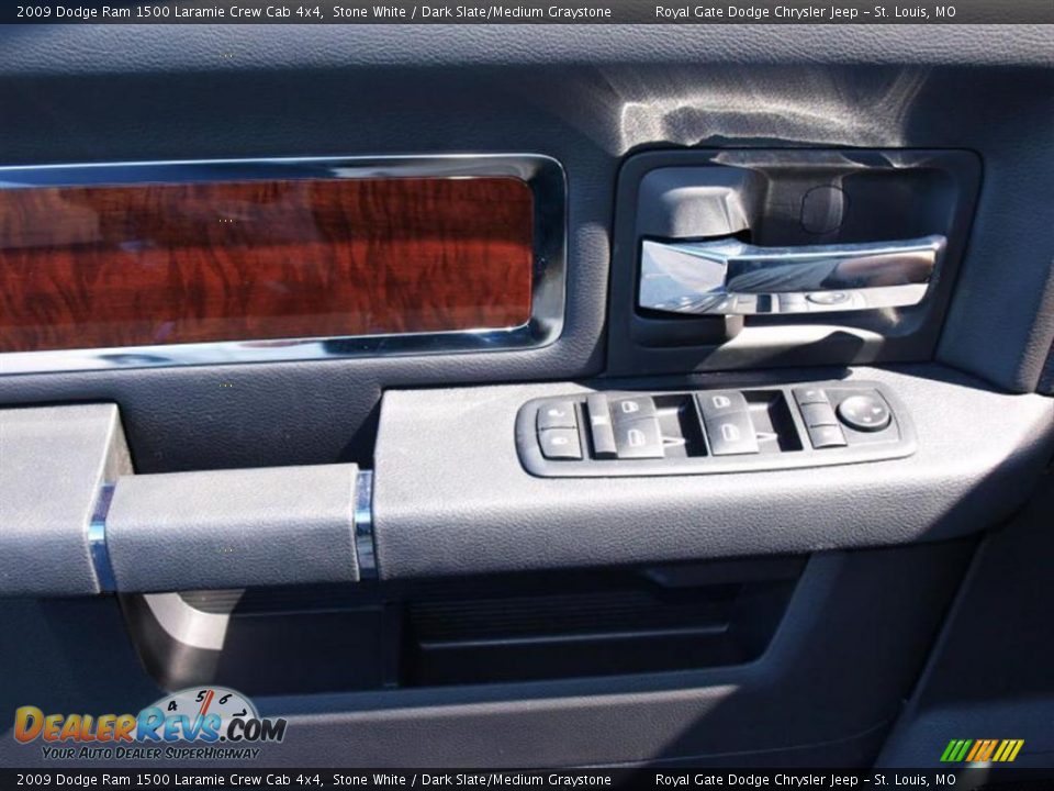 2009 Dodge Ram 1500 Laramie Crew Cab 4x4 Stone White / Dark Slate/Medium Graystone Photo #15
