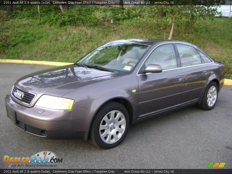 2001 Audi A6 2.8 quattro Sedan Cashmere Gray Pearl Effect / Tungsten Grey Photo #2