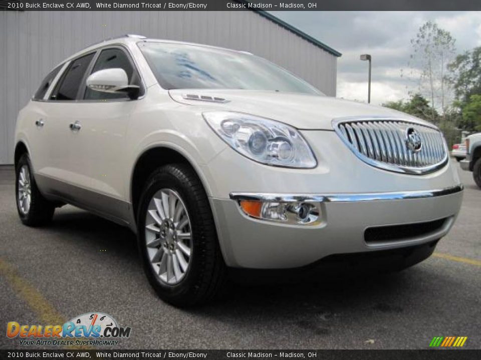 2010 Buick Enclave CX AWD White Diamond Tricoat / Ebony/Ebony Photo #3