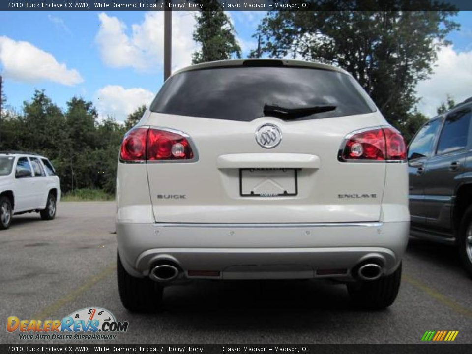 2010 Buick Enclave CX AWD White Diamond Tricoat / Ebony/Ebony Photo #4
