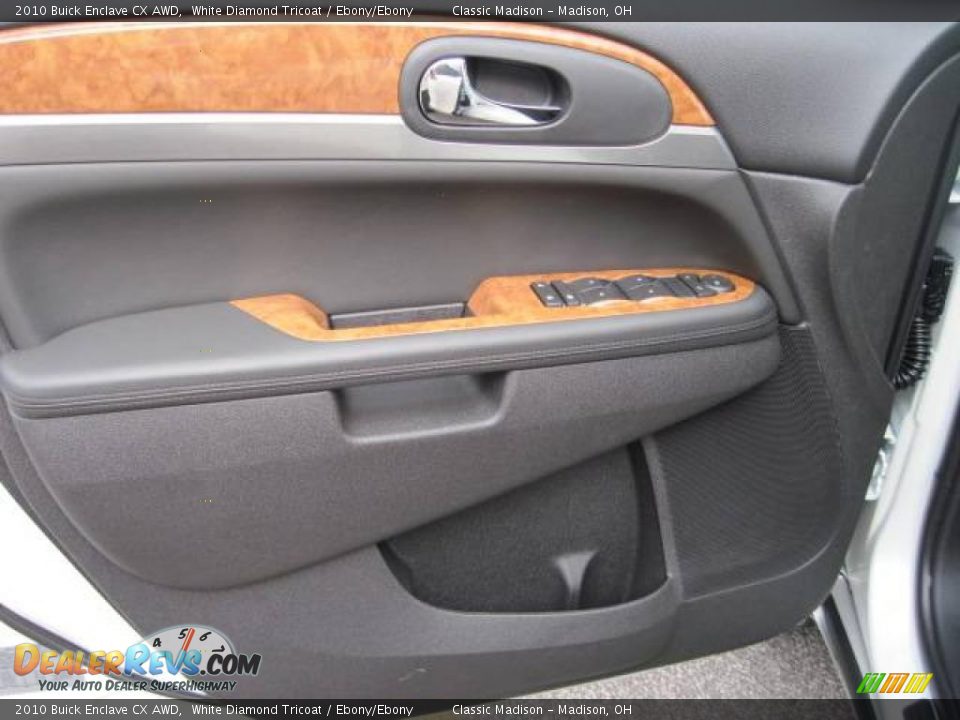 2010 Buick Enclave CX AWD White Diamond Tricoat / Ebony/Ebony Photo #6