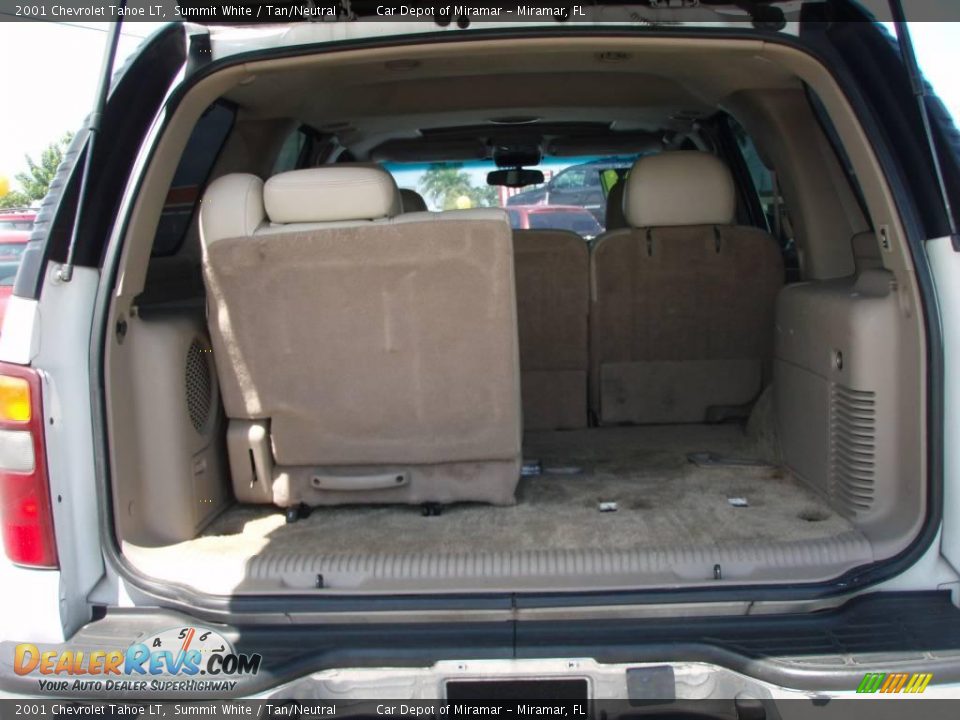 2001 Chevrolet Tahoe LT Summit White / Tan/Neutral Photo #5