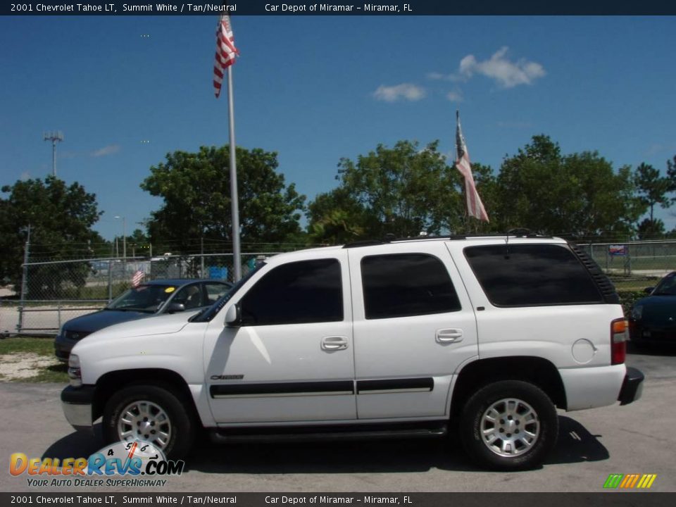 2001 Chevrolet Tahoe LT Summit White / Tan/Neutral Photo #7