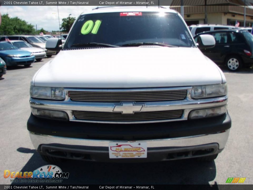 2001 Chevrolet Tahoe LT Summit White / Tan/Neutral Photo #9