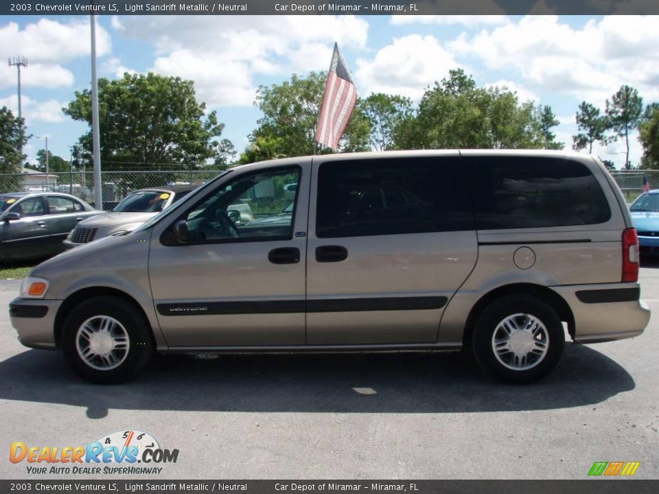 2003 Chevrolet Venture LS Light Sandrift Metallic / Neutral Photo #7