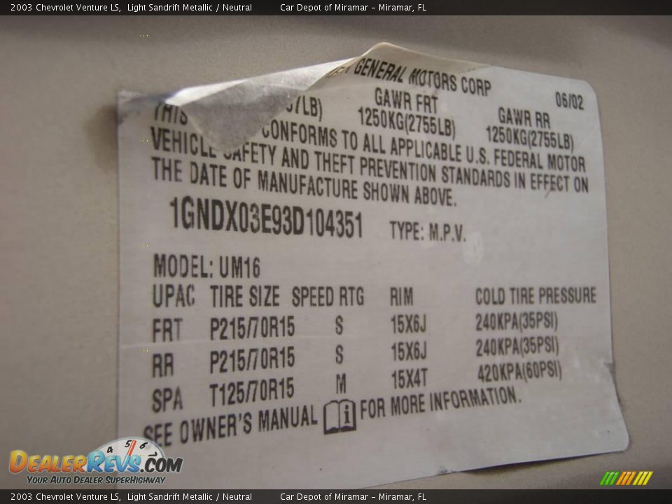 2003 Chevrolet Venture LS Light Sandrift Metallic / Neutral Photo #19