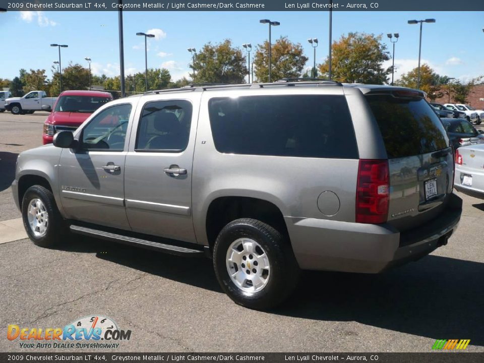 2009 Chevrolet Suburban LT 4x4 Greystone Metallic / Light Cashmere/Dark Cashmere Photo #4