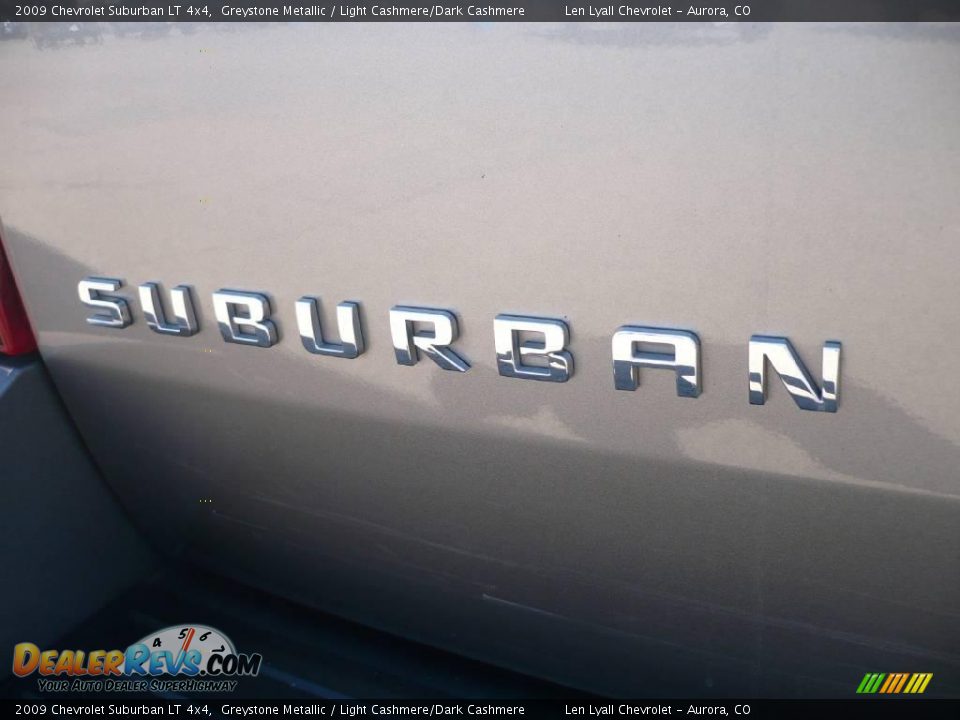 2009 Chevrolet Suburban LT 4x4 Greystone Metallic / Light Cashmere/Dark Cashmere Photo #12