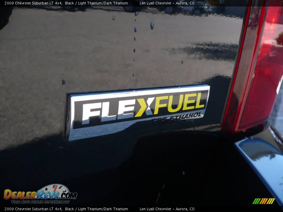 2009 Chevrolet Suburban LT 4x4 Black / Light Titanium/Dark Titanium Photo #14