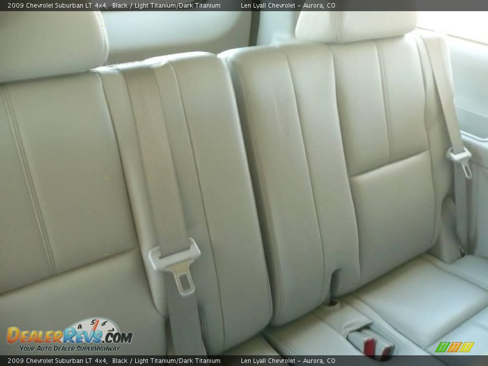 2009 Chevrolet Suburban LT 4x4 Black / Light Titanium/Dark Titanium Photo #18