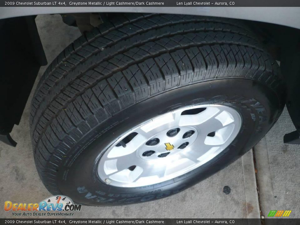 2009 Chevrolet Suburban LT 4x4 Greystone Metallic / Light Cashmere/Dark Cashmere Photo #27