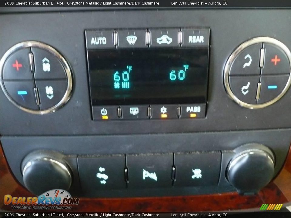 2009 Chevrolet Suburban LT 4x4 Greystone Metallic / Light Cashmere/Dark Cashmere Photo #35