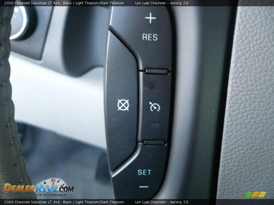 2009 Chevrolet Suburban LT 4x4 Black / Light Titanium/Dark Titanium Photo #32