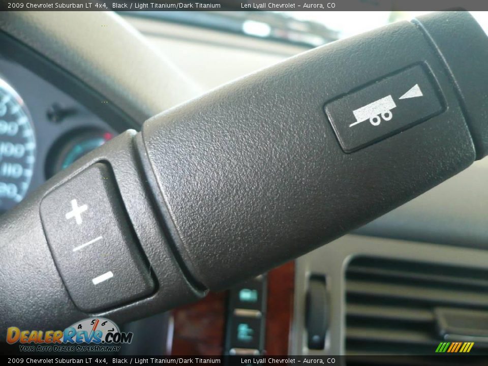 2009 Chevrolet Suburban LT 4x4 Black / Light Titanium/Dark Titanium Photo #34
