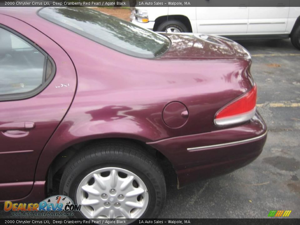 2000 Chrysler Cirrus LXi Deep Cranberry Red Pearl / Agate Black Photo #9