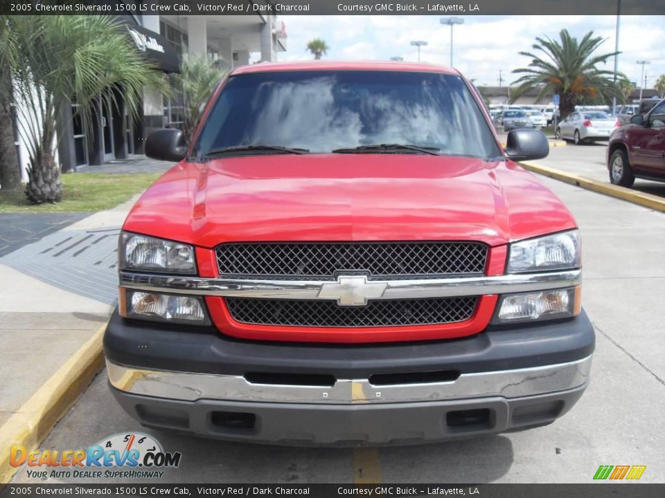2005 Chevrolet Silverado 1500 LS Crew Cab Victory Red / Dark Charcoal Photo #6