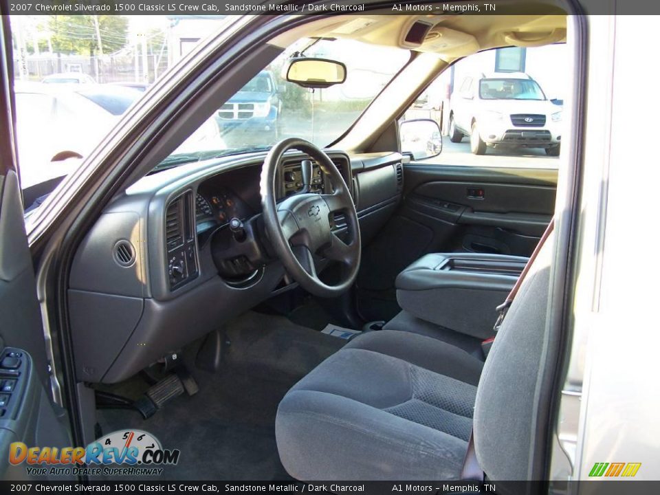 2007 Chevrolet Silverado 1500 Classic LS Crew Cab Sandstone Metallic / Dark Charcoal Photo #5