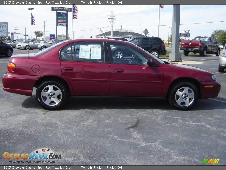 2005 Chevrolet Classic Sport Red Metallic / Gray Photo #6