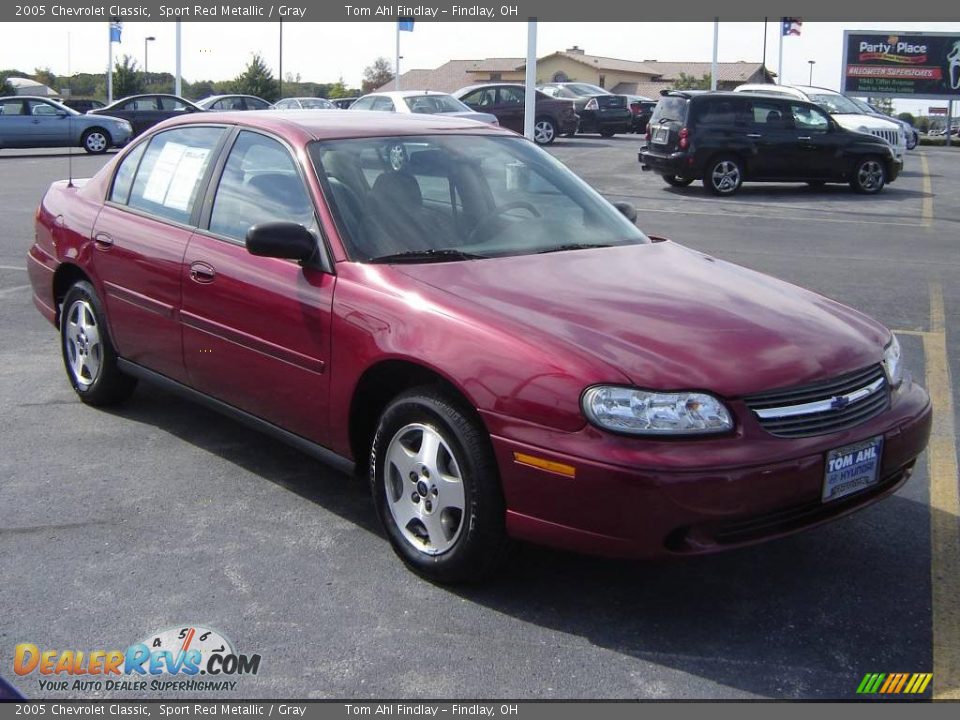 2005 Chevrolet Classic Sport Red Metallic / Gray Photo #7