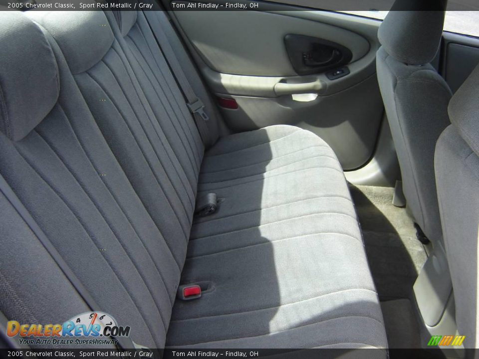 2005 Chevrolet Classic Sport Red Metallic / Gray Photo #11
