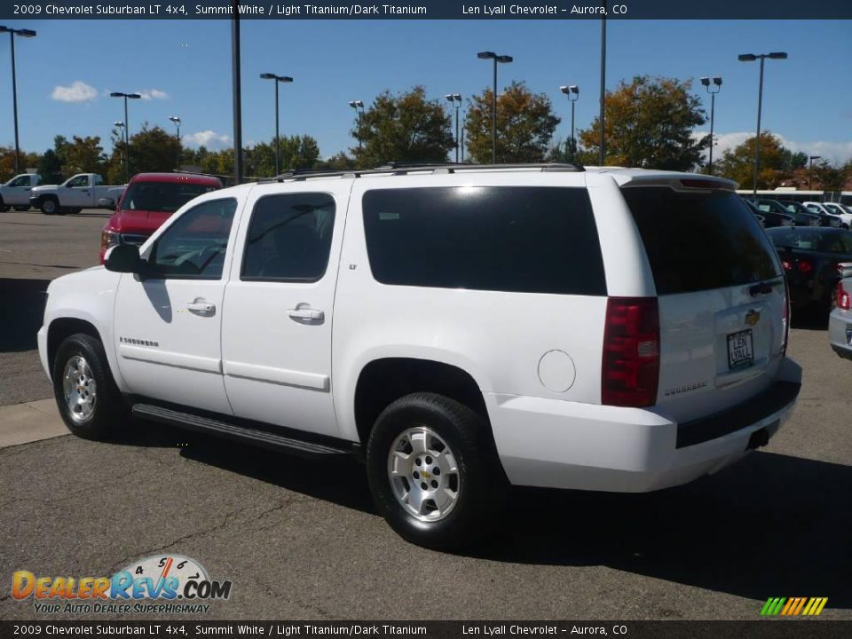2009 Chevrolet Suburban LT 4x4 Summit White / Light Titanium/Dark Titanium Photo #4