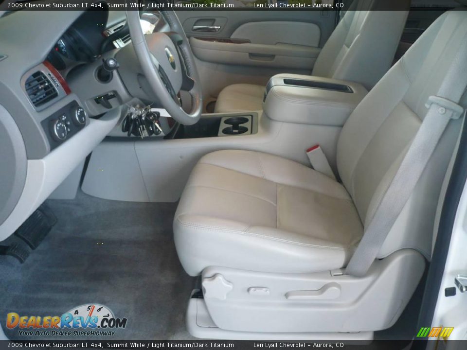 2009 Chevrolet Suburban LT 4x4 Summit White / Light Titanium/Dark Titanium Photo #9