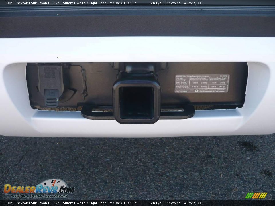 2009 Chevrolet Suburban LT 4x4 Summit White / Light Titanium/Dark Titanium Photo #13