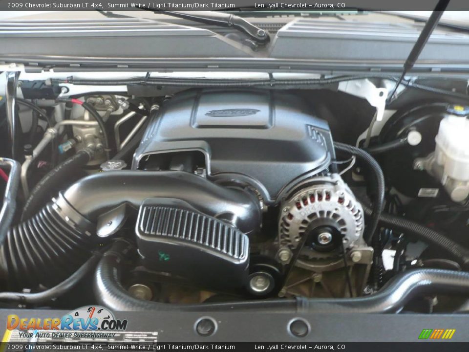 2009 Chevrolet Suburban LT 4x4 Summit White / Light Titanium/Dark Titanium Photo #25