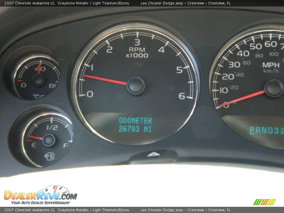 2007 Chevrolet Avalanche LS Graystone Metallic / Light Titanium/Ebony Photo #29