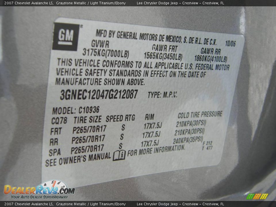 2007 Chevrolet Avalanche LS Graystone Metallic / Light Titanium/Ebony Photo #30