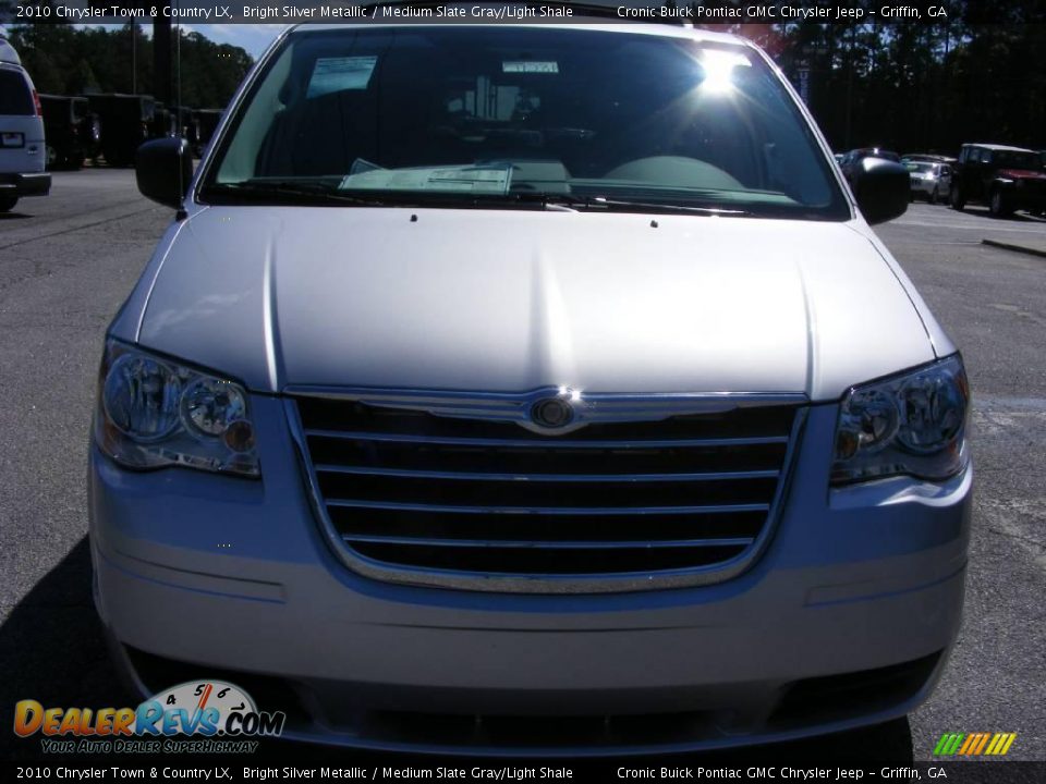 2010 Chrysler Town & Country LX Bright Silver Metallic / Medium Slate Gray/Light Shale Photo #3