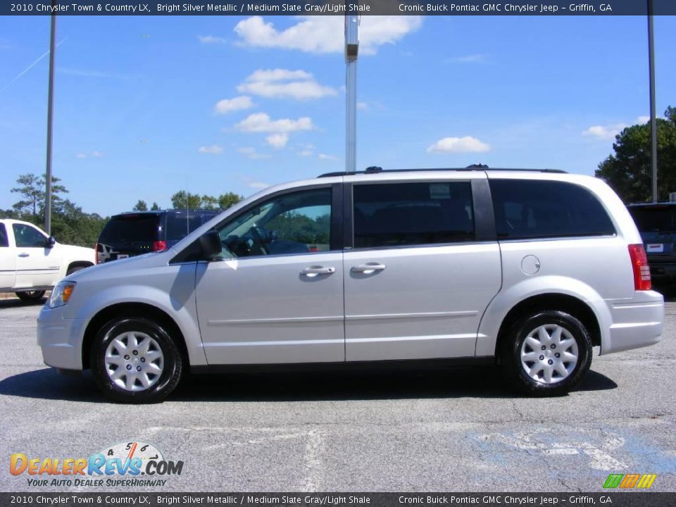 2010 Chrysler Town & Country LX Bright Silver Metallic / Medium Slate Gray/Light Shale Photo #5