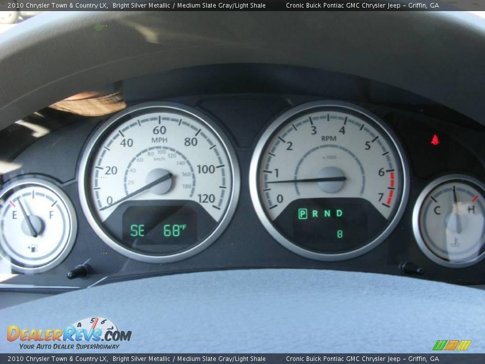 2010 Chrysler Town & Country LX Bright Silver Metallic / Medium Slate Gray/Light Shale Photo #20