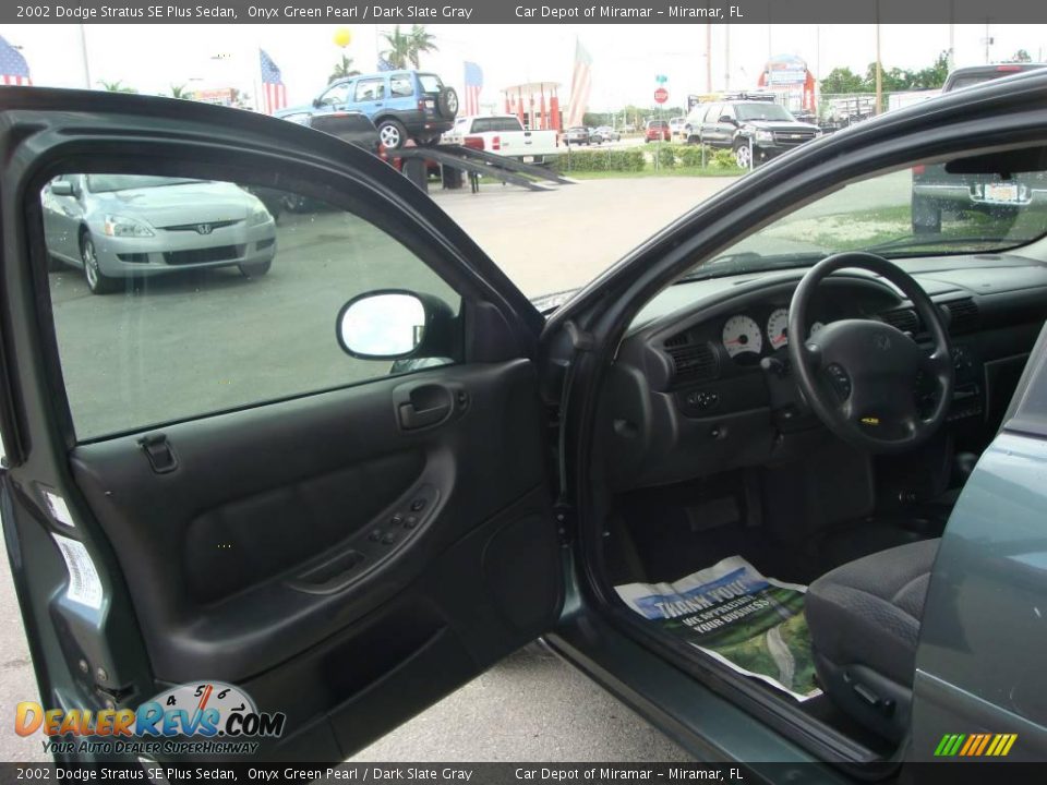 2002 Dodge Stratus SE Plus Sedan Onyx Green Pearl / Dark Slate Gray Photo #9