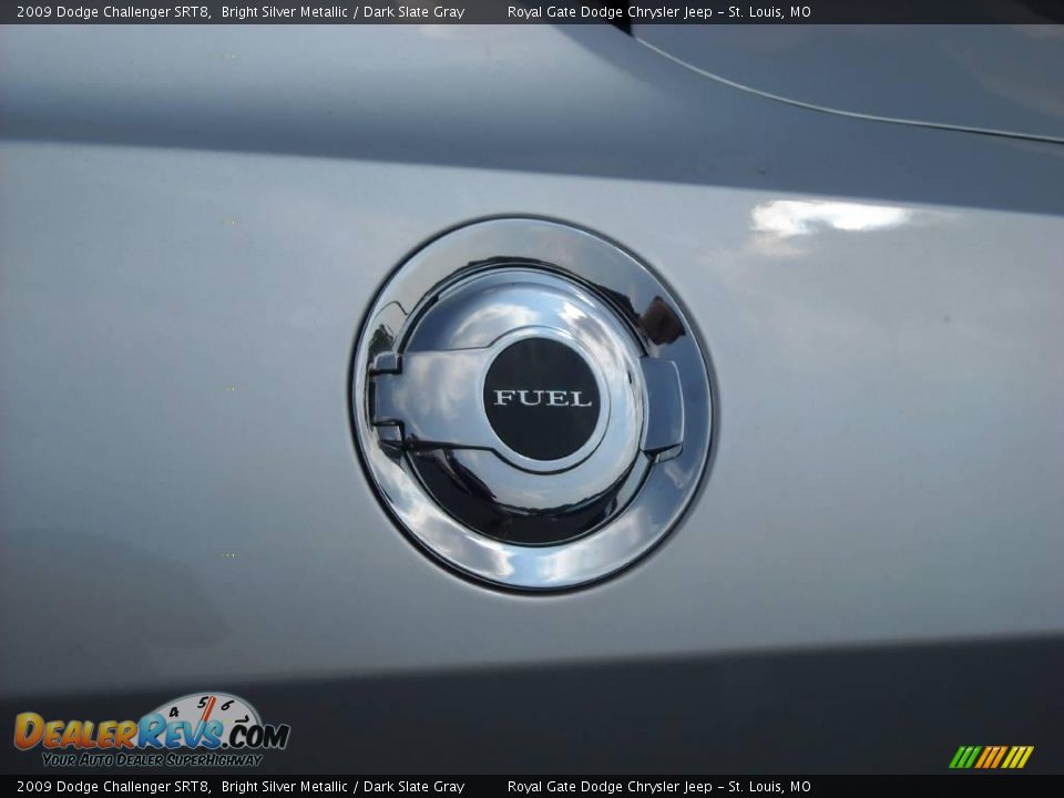 2009 Dodge Challenger SRT8 Bright Silver Metallic / Dark Slate Gray Photo #9