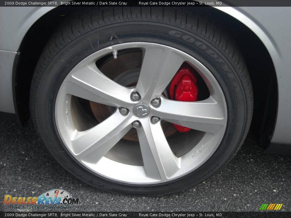 2009 Dodge Challenger SRT8 Bright Silver Metallic / Dark Slate Gray Photo #11