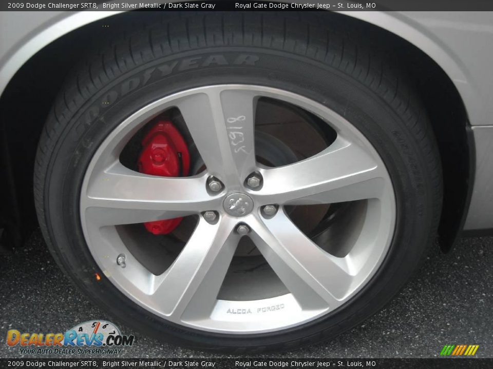 2009 Dodge Challenger SRT8 Bright Silver Metallic / Dark Slate Gray Photo #12