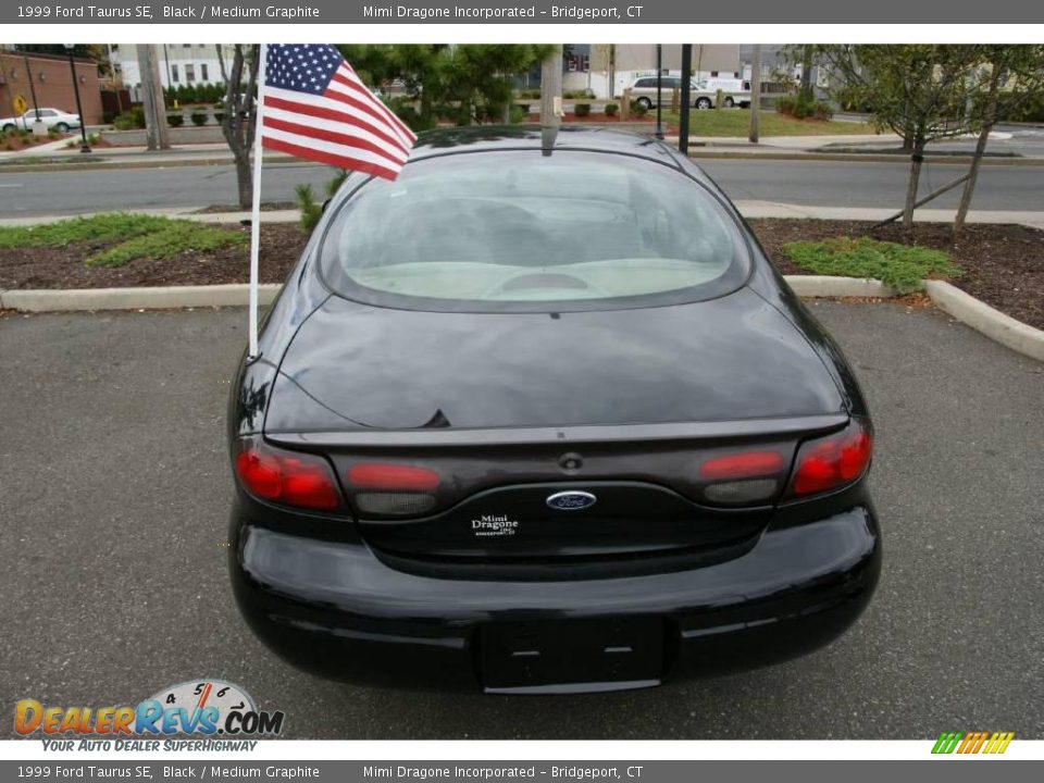 1999 Ford Taurus SE Black / Medium Graphite Photo #5