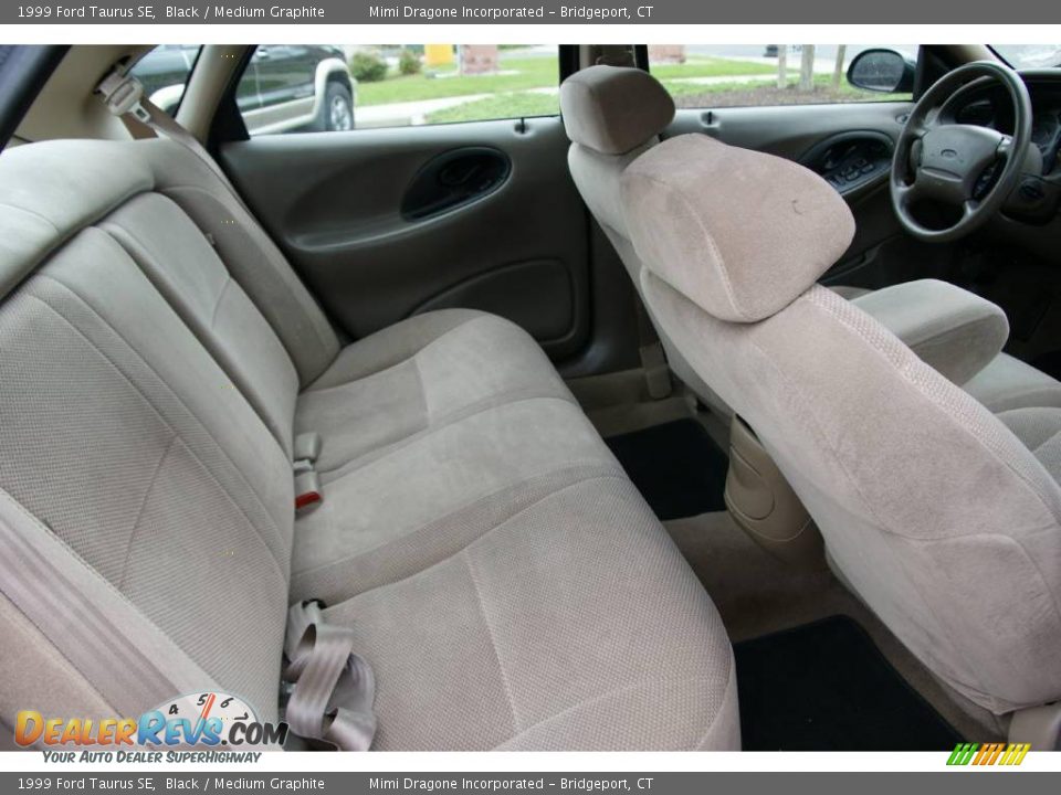 1999 Ford Taurus SE Black / Medium Graphite Photo #11