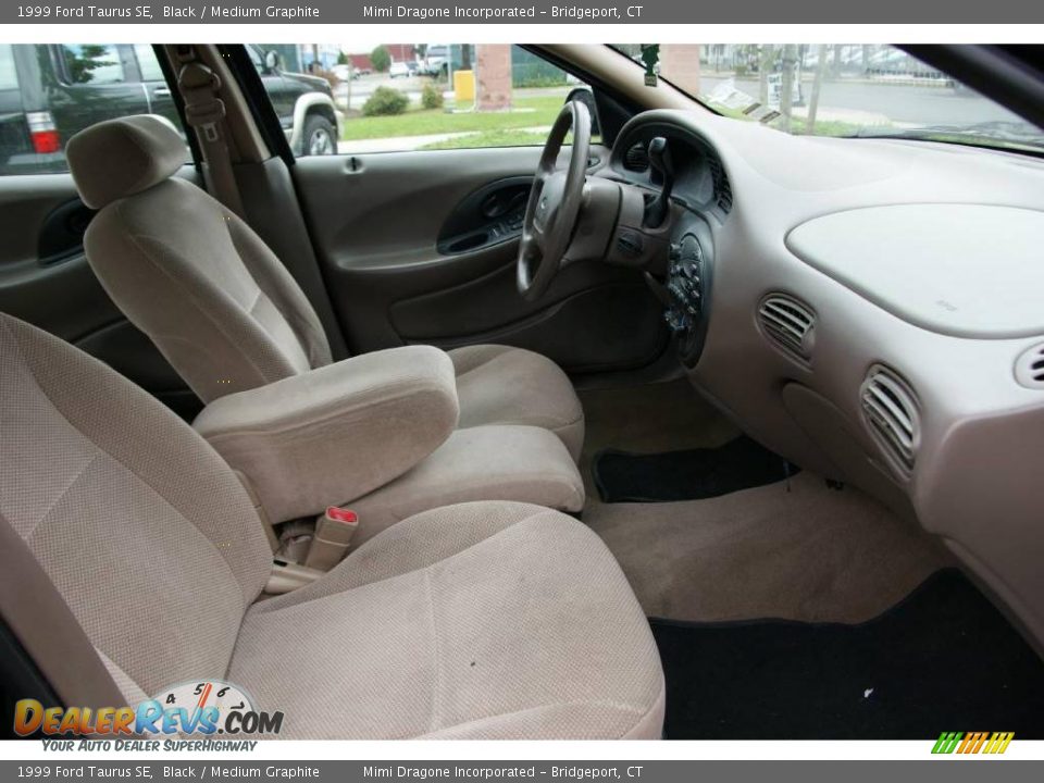 1999 Ford Taurus SE Black / Medium Graphite Photo #14
