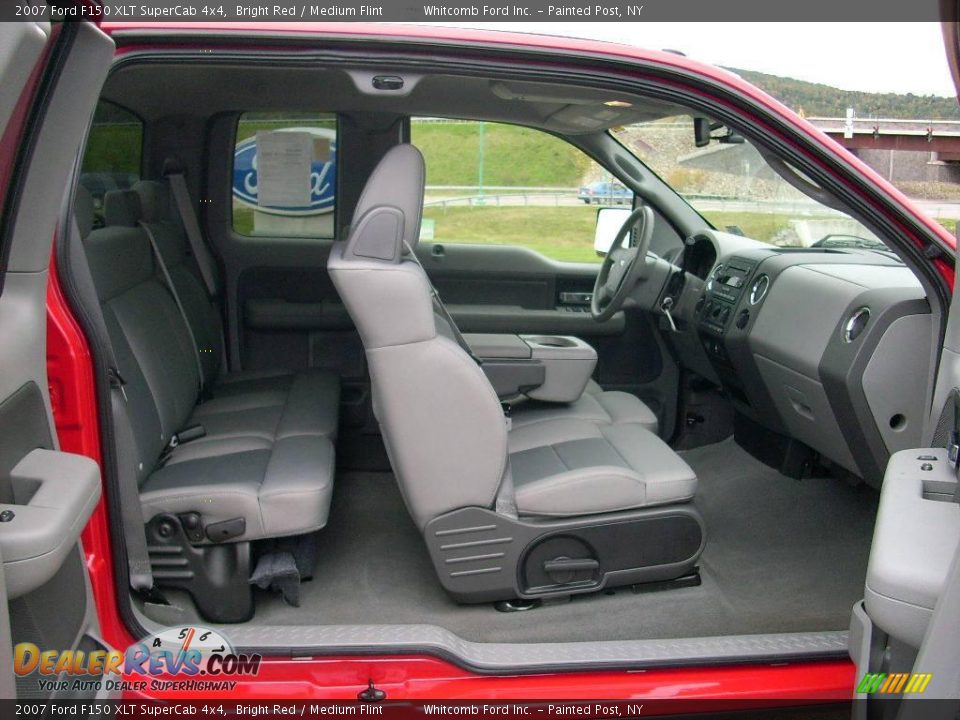 2007 Ford F150 XLT SuperCab 4x4 Bright Red / Medium Flint Photo #7