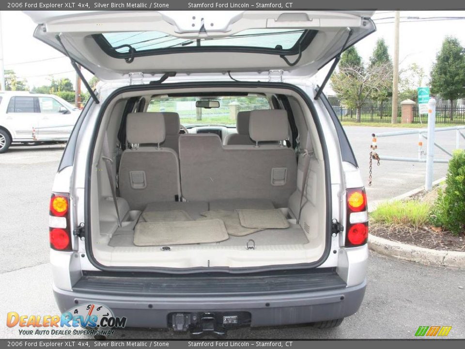 2006 Ford Explorer XLT 4x4 Silver Birch Metallic / Stone Photo #7
