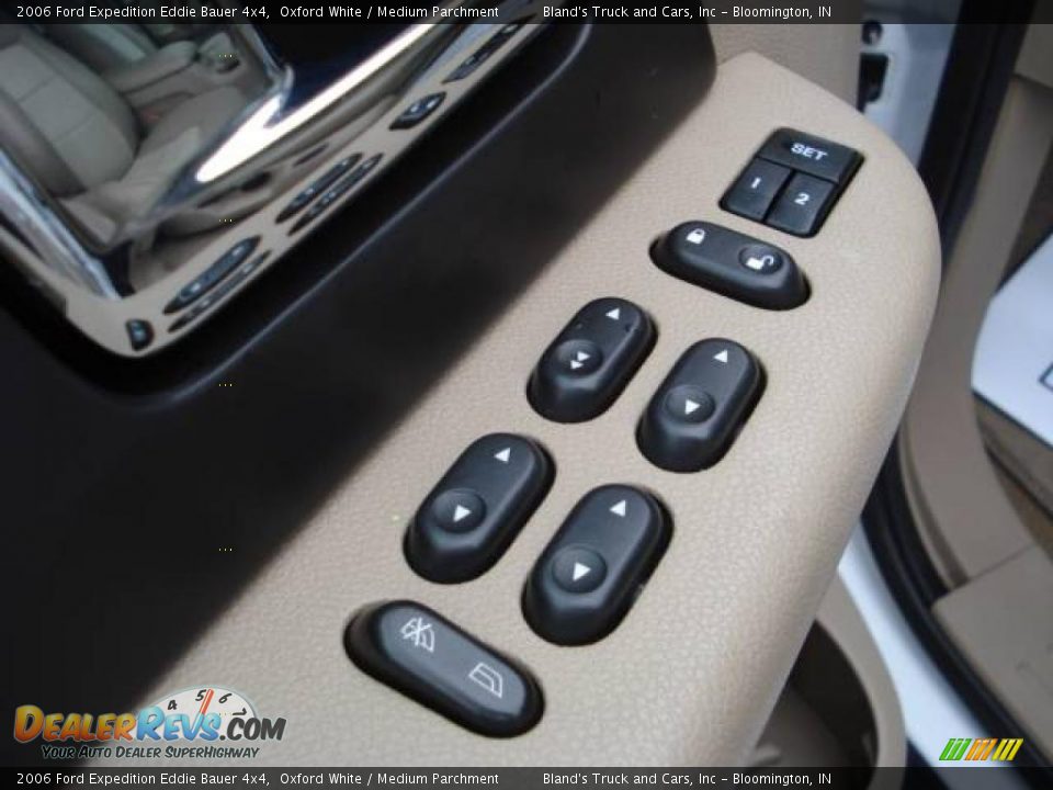 2006 Ford Expedition Eddie Bauer 4x4 Oxford White / Medium Parchment Photo #21