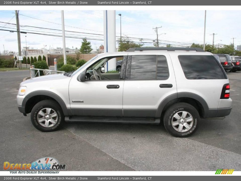 2006 Ford Explorer XLT 4x4 Silver Birch Metallic / Stone Photo #17