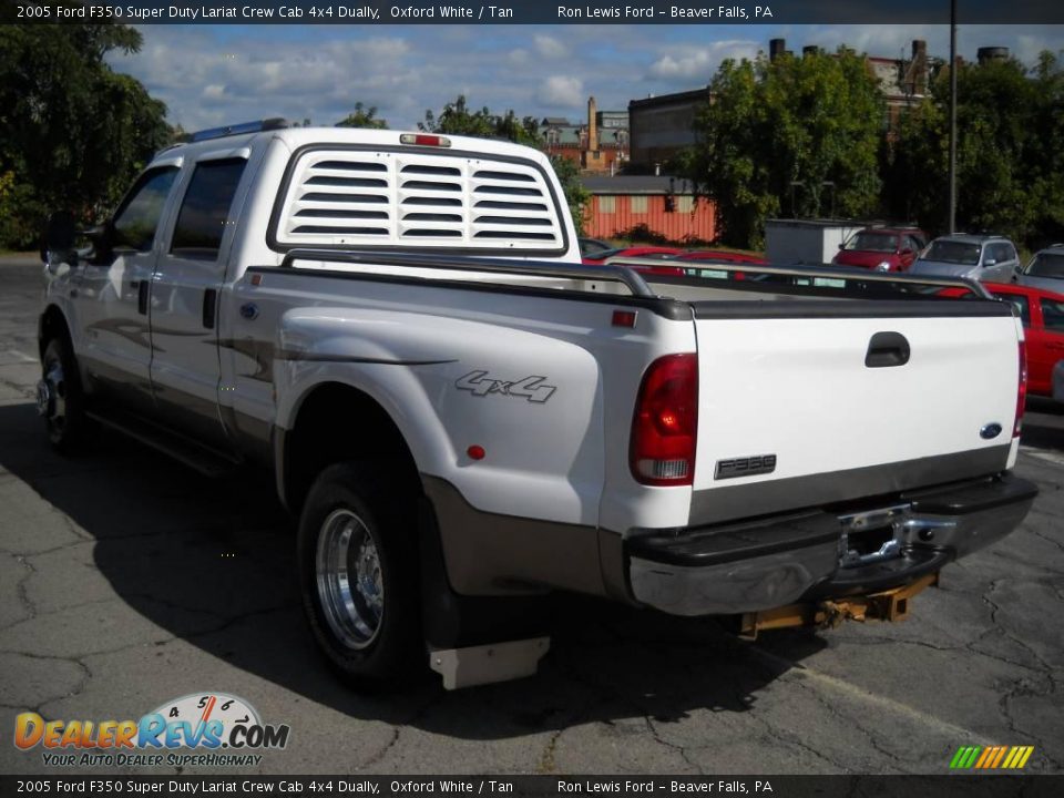 2005 Ford F350 Super Duty Lariat Crew Cab 4x4 Dually Oxford White / Tan Photo #4