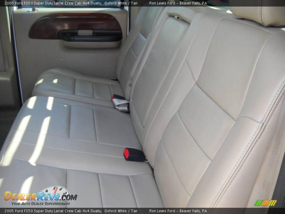 2005 Ford F350 Super Duty Lariat Crew Cab 4x4 Dually Oxford White / Tan Photo #12