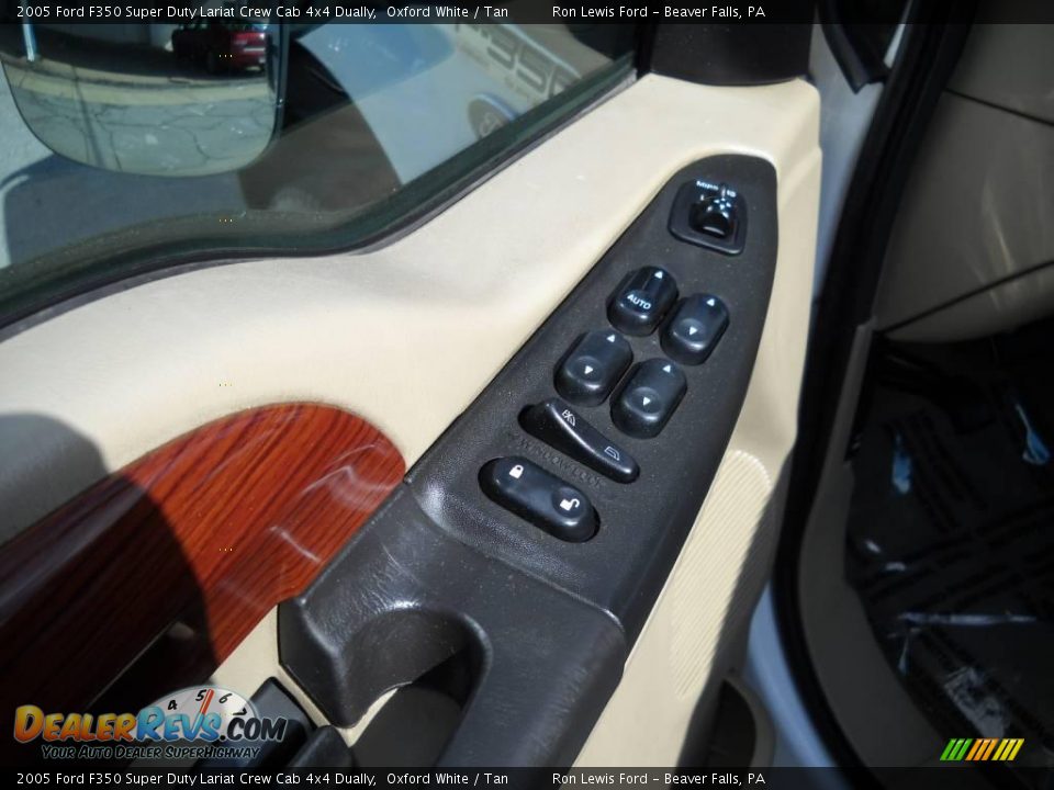 2005 Ford F350 Super Duty Lariat Crew Cab 4x4 Dually Oxford White / Tan Photo #21