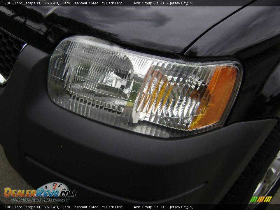 2003 Ford Escape XLT V6 4WD Black Clearcoat / Medium Dark Flint Photo #18