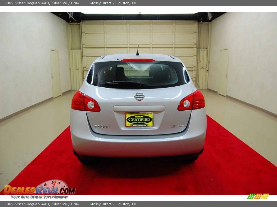 2009 Nissan Rogue S AWD Silver Ice / Gray Photo #5