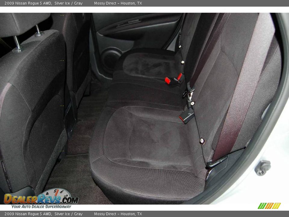 2009 Nissan Rogue S AWD Silver Ice / Gray Photo #19